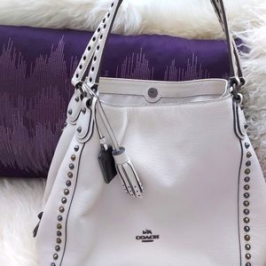 Lether white  bag .brand  Coach, 50×40